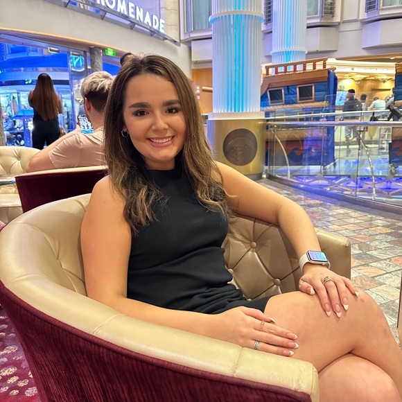 Meet your posher, Kamryn - Picture 8 of 16